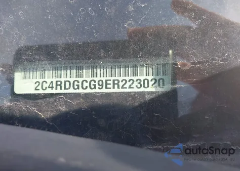 2014 Dodge Grand Caravan Sxt 30Th Anniversary z USA, uszkodzony, nr VIN 2C4RDGCG9ER223020